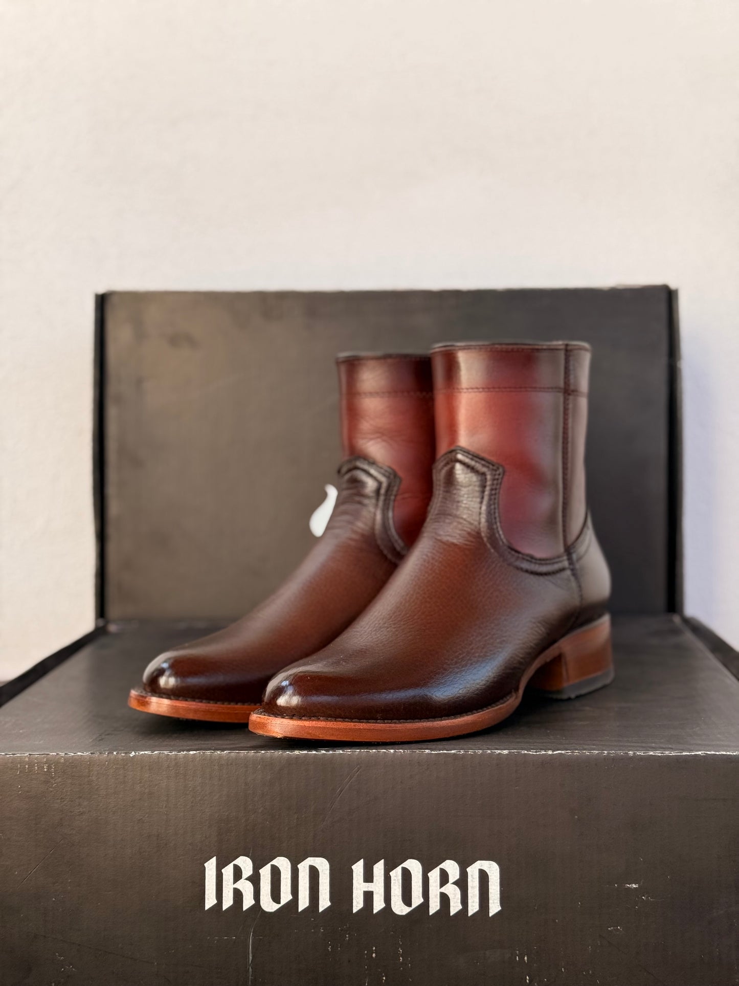 BOTIN CASUAL IH PIEL GENUINA CAFE VENADO